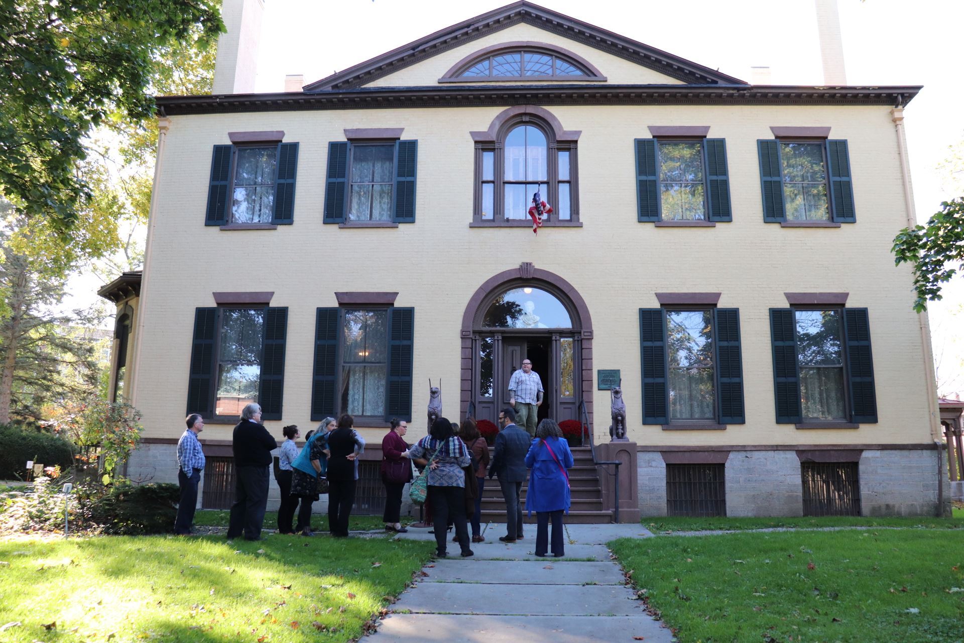 Thank you to the Harriet Tubman House, the @sewardhousemuseum, and the @equalrightsheritage for hosting our Central NY Meet-Up! We’re halfway through our Fall 2019 Workshop and Meet-Up tour around New York State. Learn where MANY will be next and we will see you on the road! 